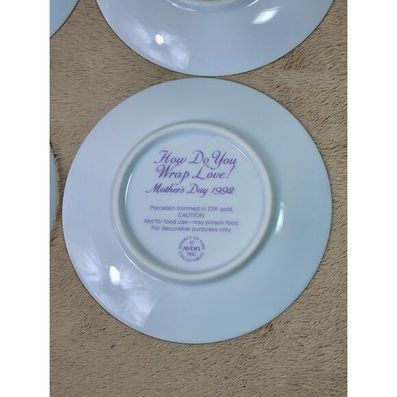 Avon Mother's Day Plate 1981 1982 1984 1992 Kids Design Porcelain Japan 5" x4 - Picture 10 of 16